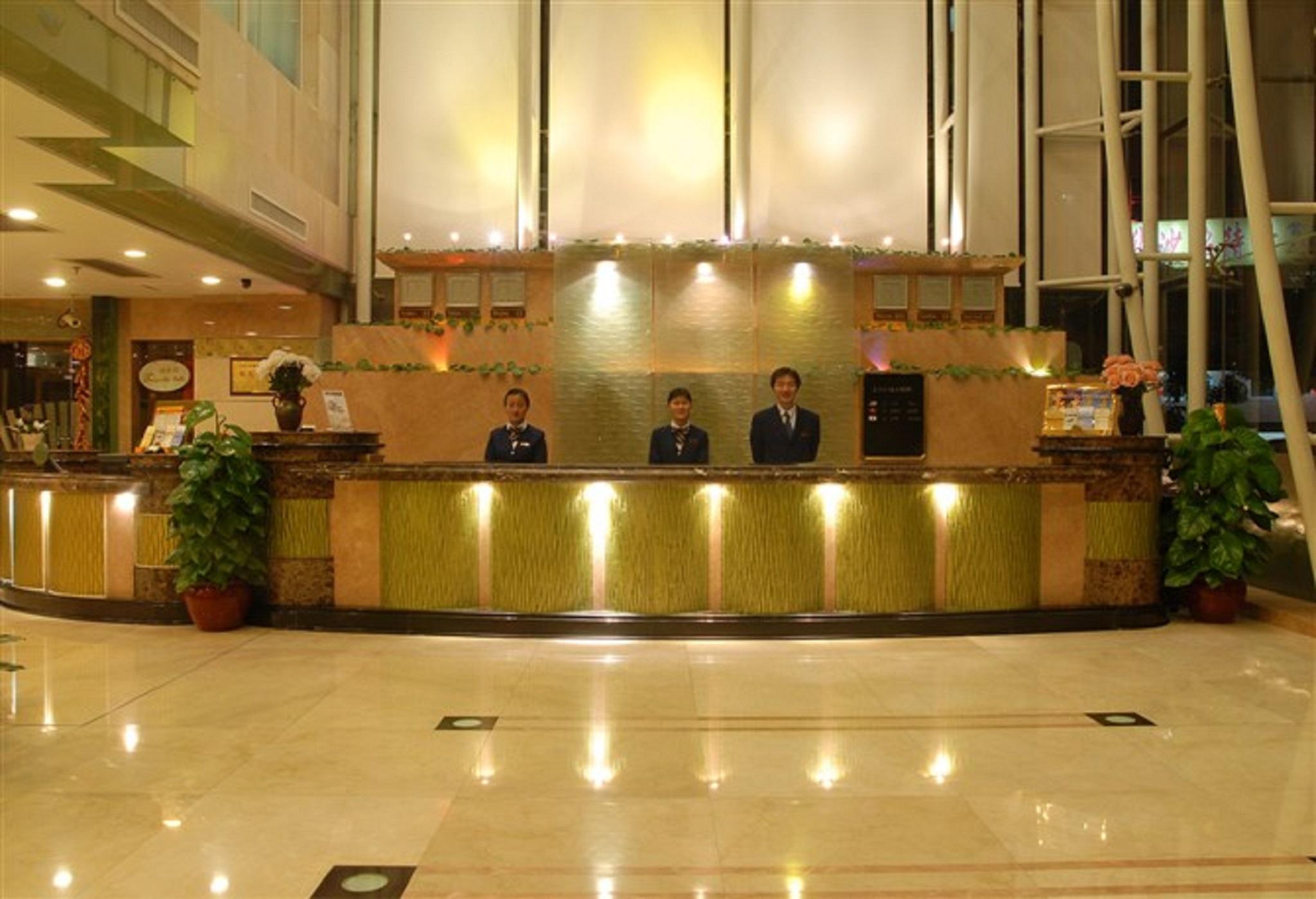 รอยัลตี้ โฮเต็ล Hotel เซินเจิ้น ภายนอก รูปภาพ